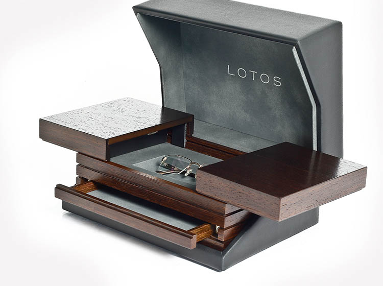 Wooden displays for glasses of Lotos