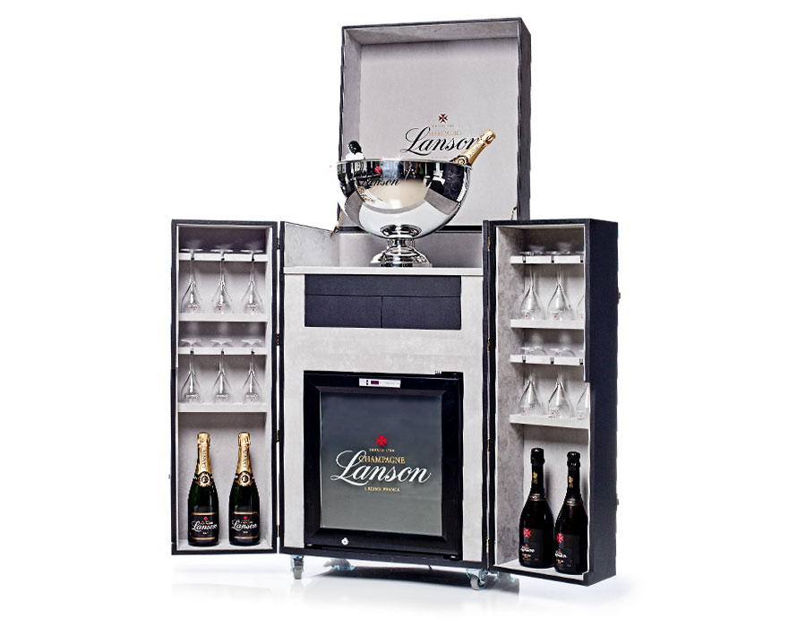 Presentation cases to present goods at the point of sale